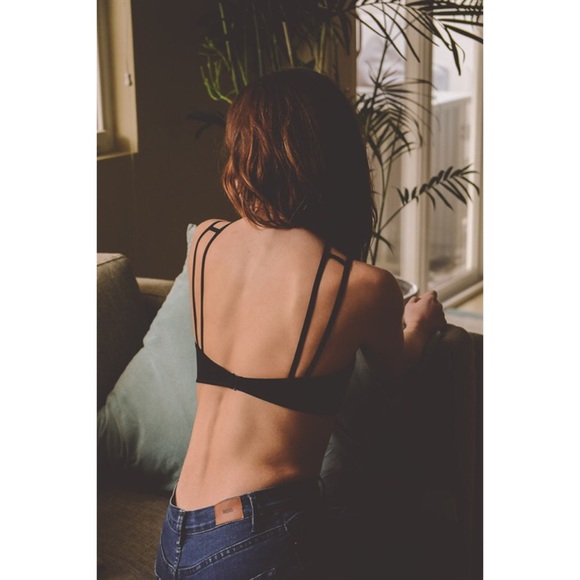 Sexy Cage Front Bralette - Picture 4 of 5